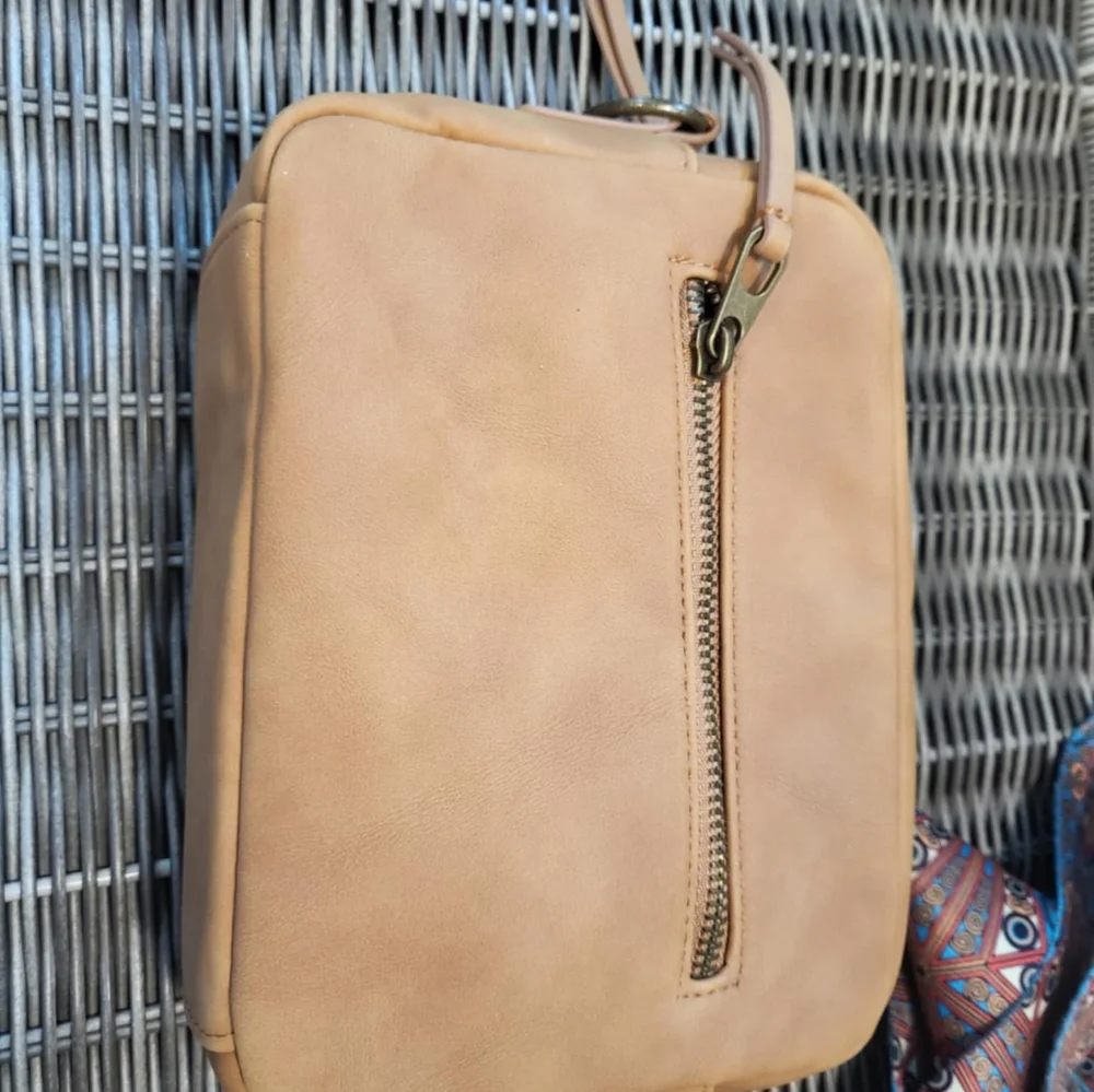 Camera Bag Style Purse Guitar Crossbody Strap Soft Faux Leather Preppy Neutral
